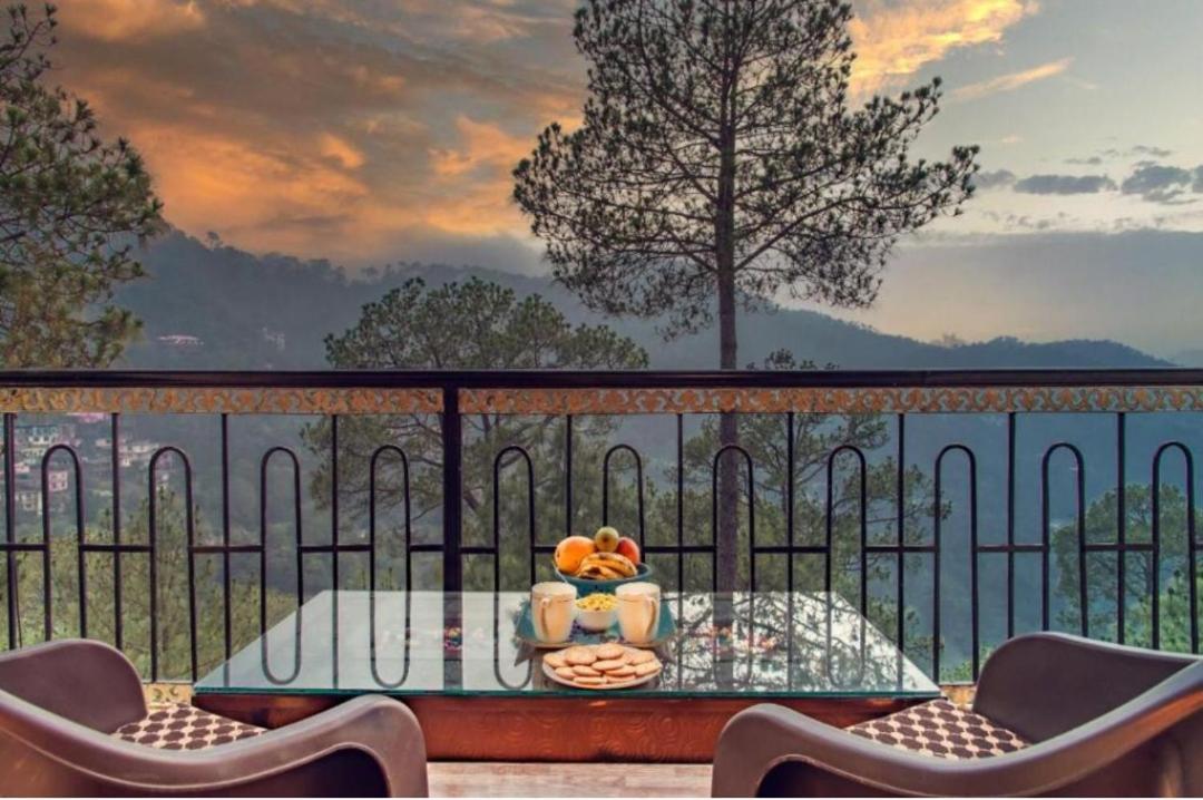 The Heritage Home Kasauli I Pine View Serviced Villa I Best Seller I Vacations I Family Events I Sky Bonfire I Kasauli By Exotic Stays Exterior photo
